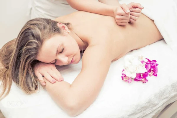 MASSAGE SOLO 30MN INSTITUT